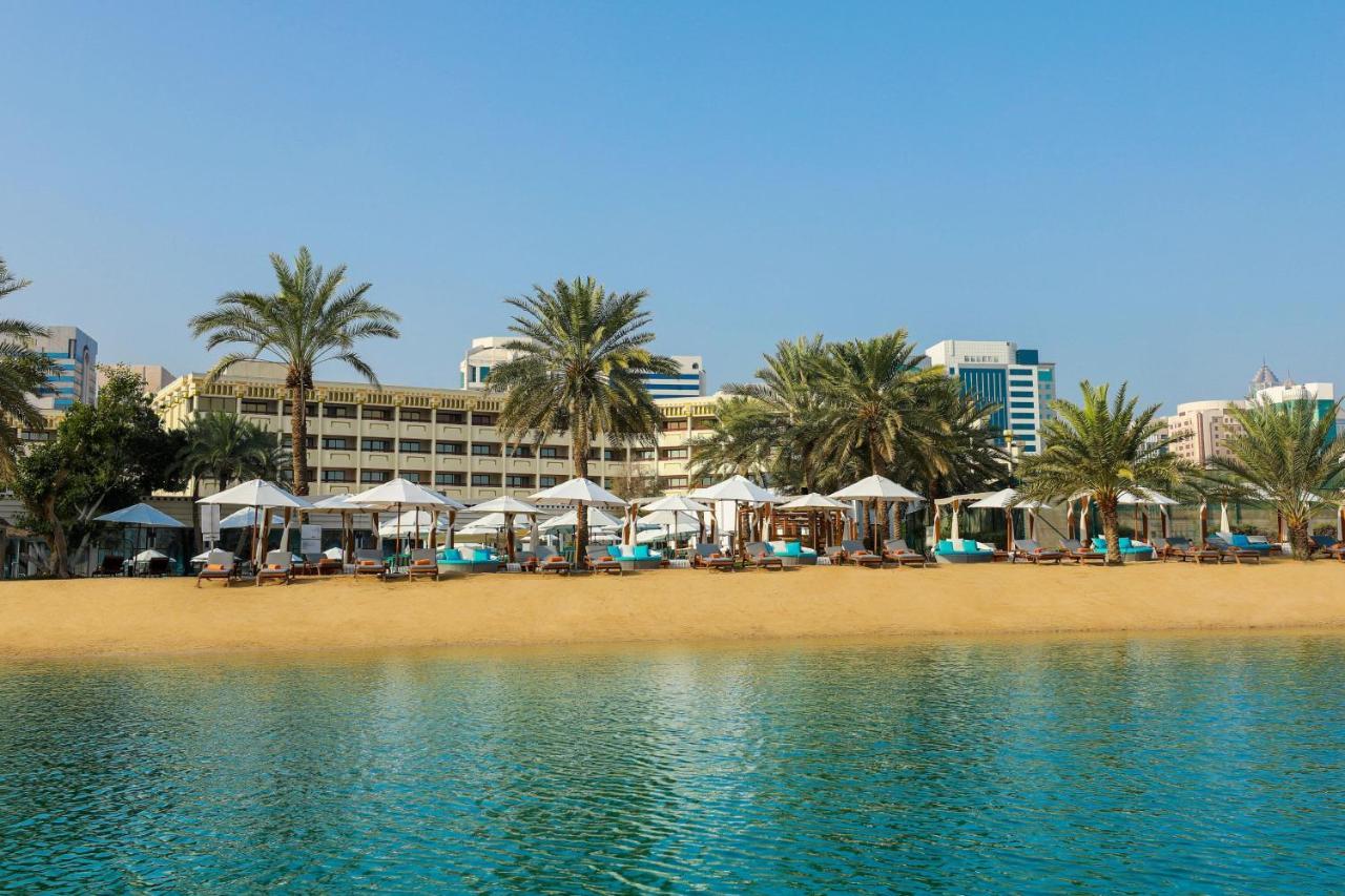 Le Meridien Abu Dhabi Esterno foto Beach at Jumeirah Creekside