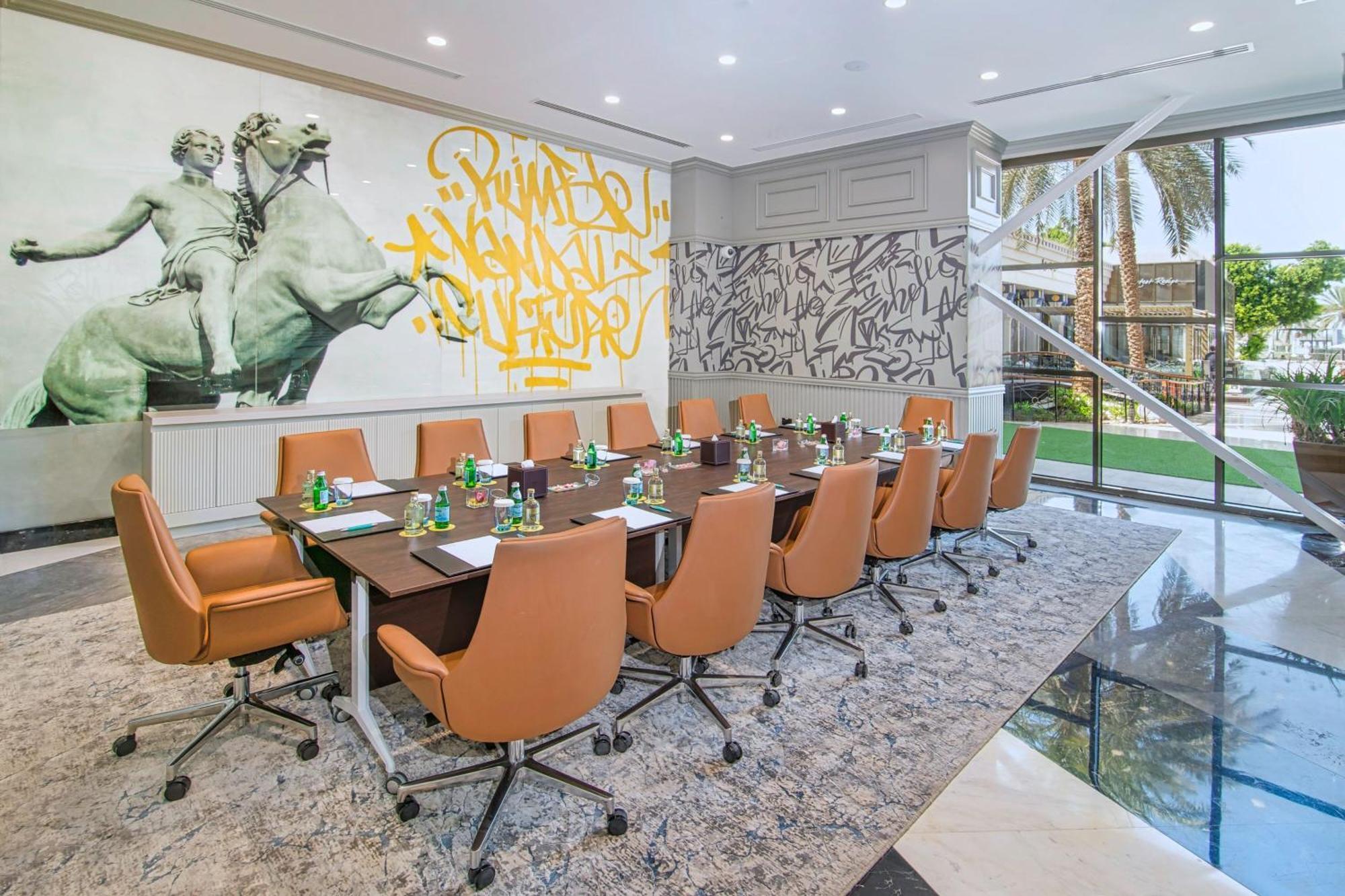 Le Meridien Abu Dhabi Esterno foto Meeting room